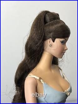 12 Integrity Fashion Royalty Doll 2003 Paradise Veronique Perrin Brunette