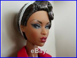 2017 Fashion Royalty La Femme Collection Exquise Adele dressed doll NRFBshipper