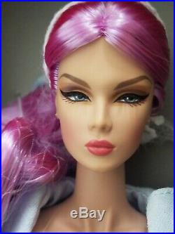 2019 W Club Exclusive Mademoiselle Eden NU. Face collection Complete Doll NRFB