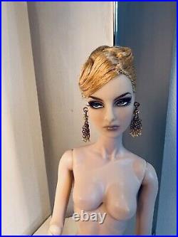 AGNES THE ROYAL WEISS Fashion Royalty INTEGRITY MINT NUDE DOLL 2007 Exclusive