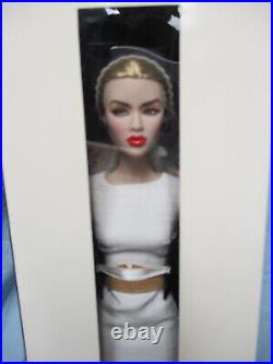 Ayumi Mirage- Fashion Royalty Hard To Find Itbe 2015-new In Box