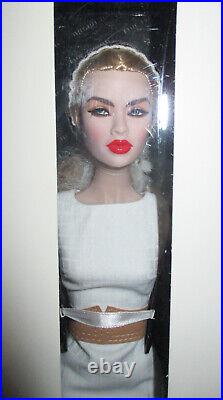 Ayumi Mirage- Fashion Royalty Hard To Find Itbe 2015-new In Box