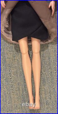 Breaking The Mold Veronique Dressed Doll. 2011 Integrity Fashion Royalty