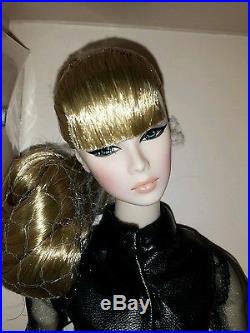 CINEMATIC CONVENTION INTEGRITY TOYS UP ALL NIGHT LILLITH 12 DRESSED DOLL NEW