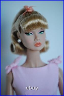 Center Of Attention Poppy Parker Dressed Doll Integrity Toys FR Pre-Owned