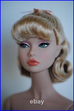 Center Of Attention Poppy Parker Dressed Doll Integrity Toys FR Pre-Owned