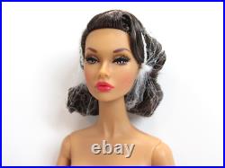 Co-ed Cutie Poppy Parker Nude With Stand & Coa City Sweetheart Integrity Toys