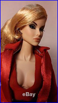 Dania Zarr Red Zinger 2009 Future Perfect Collection Deboxed