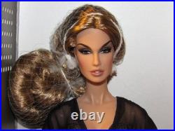 Dusk in Bloom Luchia Zadra Close-Up Doll NRFB Fashion Royalty LE 1500