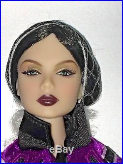 Elements of Surprise Lillith and Eden Integrity Toys Nu Face dolls NRFB with stain