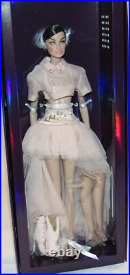 En Pointe Violaine Perrin NRFB 2021 IT Obsession Convention Nu. Face Le 1300
