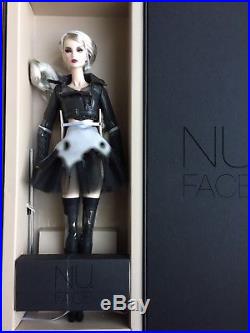 FR FASHION ROYALTY INTEGRITY SMOKE & MIRRORS LILITH Dressed Doll Nu Face NRFB