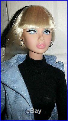 FR/INTEGRITY TOYS BEATNIK BLUES POPPY PARKER Display doll