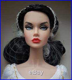 Fairest of All Poppy Parker NRFB 2017 Fashion Fairytale Convention Exclusive