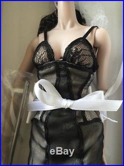 Fashion Royalty Agnes Von Weiss Intimate Reveal Dressed Doll