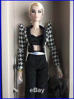 Fashion Royalty Alta Moda Karolin Stone Nrfb W Club Nu Face Doll Fr Integrity