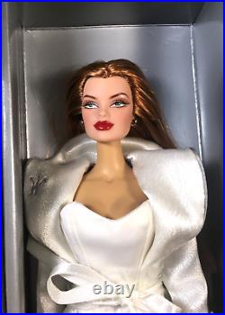 Fashion Royalty Close-Up Veronique Perrin Redhead Integrity Toys Jason Wu 2001