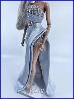 Fashion Royalty Convention Legendary Status Silver Complete Outfit 12 Doll