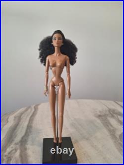 Fashion Royalty Doll Collection! Back To Black! Nude Natalia Fatale! 2008 Fashion Royalty Doll Collection! Back To Black! Nude Natalia Fatale! 2008