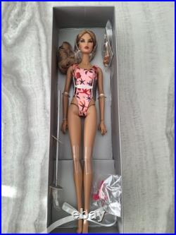 Fashion Royalty Doll Collection! Bombshell Beach Natalia Fatale Dressed Doll