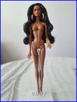 Fashion Royalty Doll Collection! Featuring Seductive Slay Navia