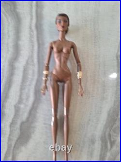 Fashion Royalty Doll Collection! Featuring The W Club Up Grade Nude Doll