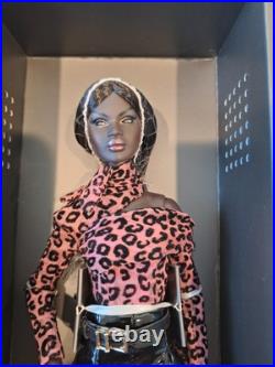 Fashion Royalty Doll Collection! Nadja Rhymes Dressed Doll! Nrfb! Prestine