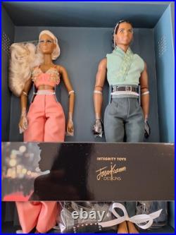 Fashion Royalty Doll Collection! The Gift Set Of Step And Repeat Two Doll Fashion Royalty Doll Collection! The Gift Set Of Step And Repeat Two Doll