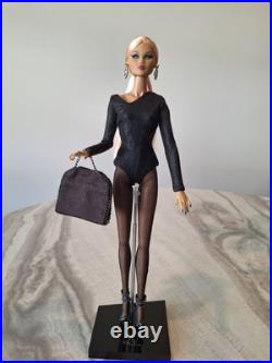 Fashion Royalty Doll Fashions! The Ensemble Of Five Vintaged Pieces! Body