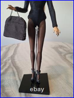 Fashion Royalty Doll Fashions! The Ensemble Of Five Vintaged Pieces! Body