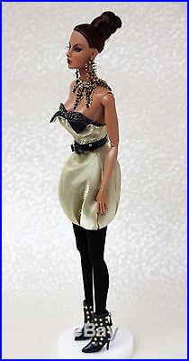 Fashion Royalty Firefly Agnes Von Weiss 2008 Dressed Doll