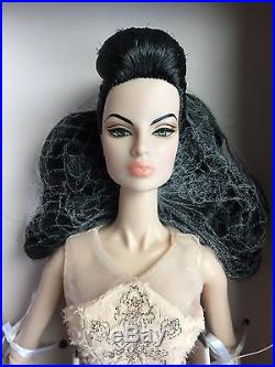 Fashion Royalty Integrity A Touch Of Frost Eugenia 2013 W Club Exclusive FR Doll