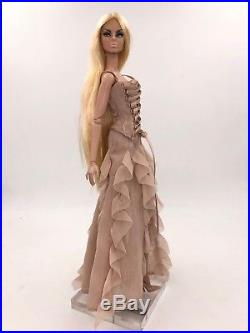 Fashion Royalty Integrity Doll Agnes Von Weiss White Skin FR2 ooak Dress Dolls
