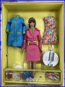 Fashion Royalty It Airways Poppy Parker Doll Giftset Nrfb Original Owner