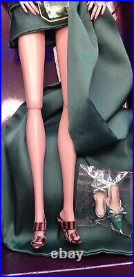 Fashion Royalty Legendary Status Agnes Dressed in Dania gown + 2 pairs of shoes