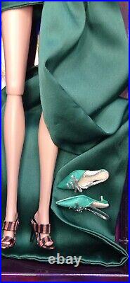 Fashion Royalty Legendary Status Agnes Dressed in Dania gown + 2 pairs of shoes