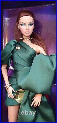 Fashion Royalty Legendary Status Agnes Dressed in Dania gown + 2 pairs of shoes