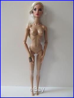 Fashion Royalty Natalia Fatale Contrasting Proposition Nude With Stand Hands Coa