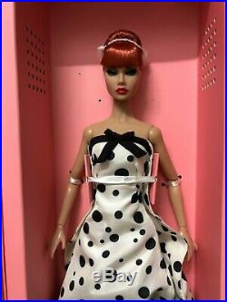 Fashion Royalty Poppy Parker Look A Plenty Integrity Toys Red Dressed Doll