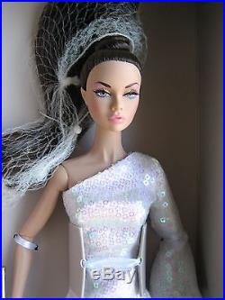 Fashion Royalty Poppy Parker Love And Let Love 2015 Exclusive Conv NRFB shipper