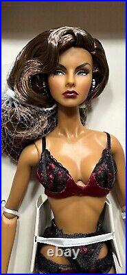 Fashion Royalty Vamp Baroness Agnes Von Weiss Doll by Integrity Toys MIB