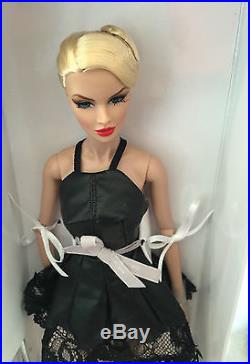Fashion Royalty Vanessa Perrin Black Orchid Dressed Doll