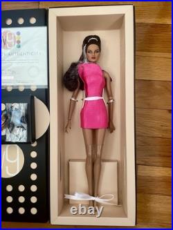 Fashion Royalty Vivid Paradise Tatyana-Integrity Toys 2019 Convention Doll NRFB Fashion Royalty Vivid Paradise Tatyana-Integrity Toys 2019 Convention Doll NRFB