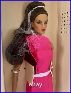 Fashion Royalty Vivid Paradise Tatyana-Integrity Toys 2019 Convention Doll NRFB Fashion Royalty Vivid Paradise Tatyana-Integrity Toys 2019 Convention Doll NRFB