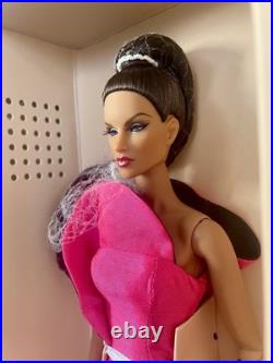 Fashion Royalty Vivid Paradise Tatyana-Integrity Toys 2019 Convention Doll NRFB Fashion Royalty Vivid Paradise Tatyana-Integrity Toys 2019 Convention Doll NRFB