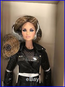 Full Speed Erin S Nu Face Dressed Doll W Club Exclusive Table Centerpiece 2016