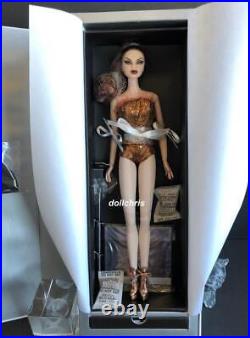Glimmer Luchia Z Close-Up Fashion Royalty Doll NRFB Glamorous Collection New