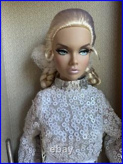 INTEGRITY FR FASHION ROYALTY TOKYO TWILIGHT Poppy Parker Doll Model Traveler NIB