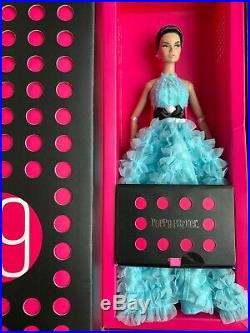 Integrity FR Poppy Parker LOVE IS BLUE 2019 IT Convention Centerpiece Doll NRFB