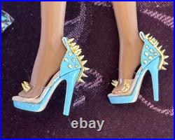 Integrity Fashion Royalty Dolls Collection My Hair Fair Zuri Okoty 4 Wigs